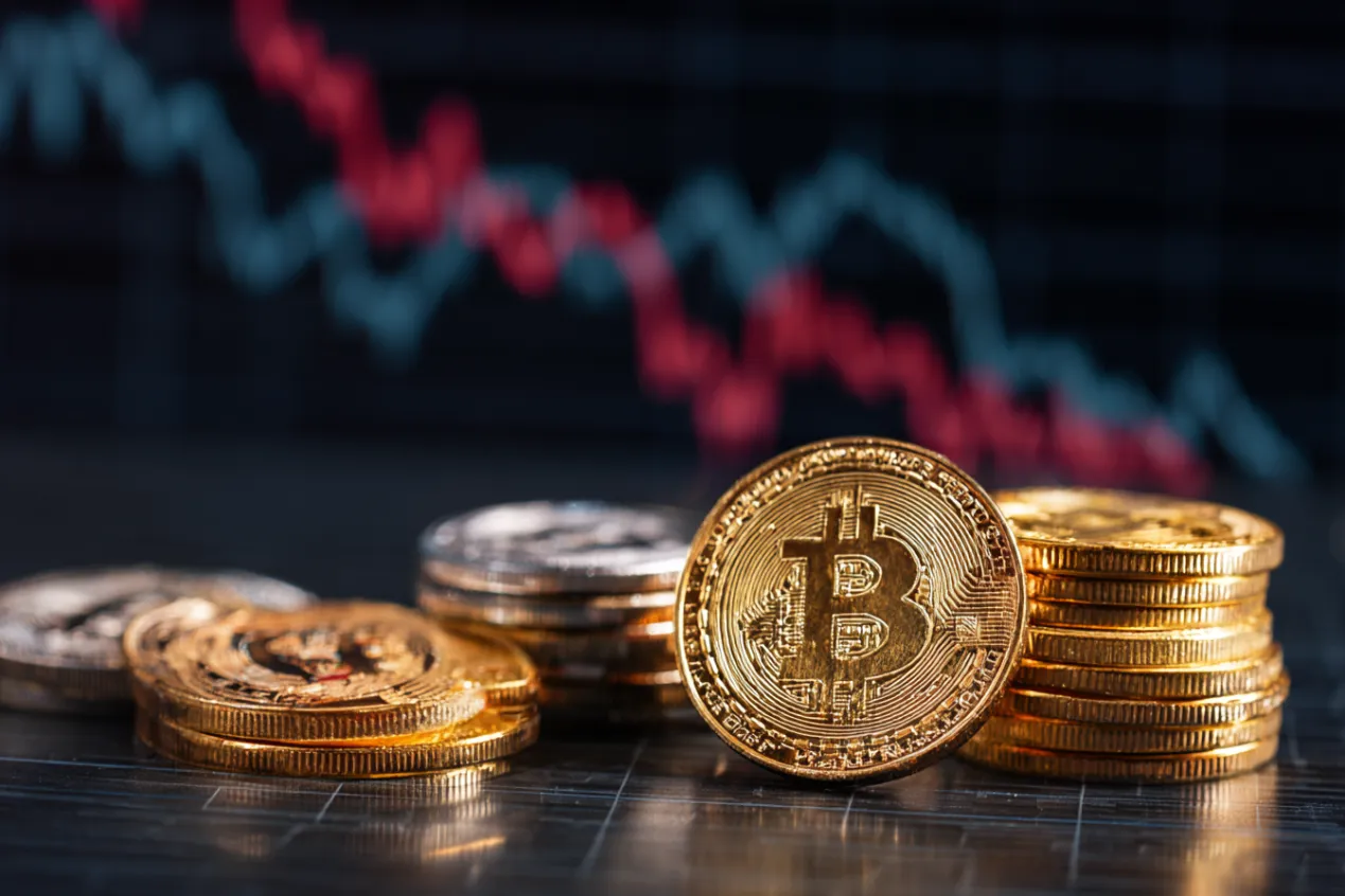 Bitcoin Climbs 2.5% as Risk Appetite Returns, Fed Takes Aim at Debanking