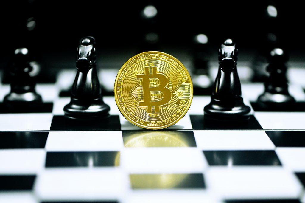 Amid Altcoin War, Bitcoin Might Emerge Victorious